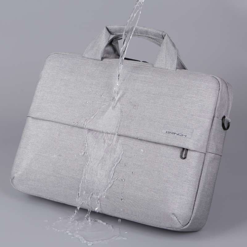 パソコンケース　取っ手が付いて持ち運びが楽☆防水機能もついたパソコンケース