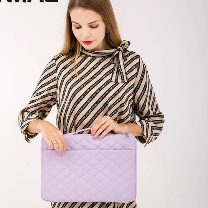 キルティング風防水パソコンケース☆10代から幅広い年代に使える☆