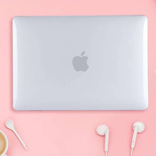 パソコンケース 透明感あふれるクリアケースなのでシンプル macbook air 専用