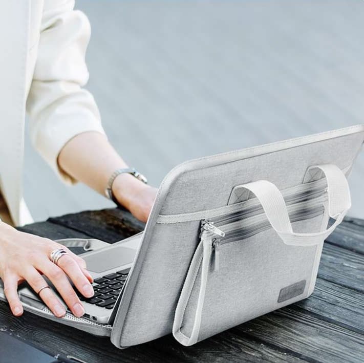 パソコンケース 入れたまま使える2WAY撥水ナイロンパソコンケース 13〜15.6インチ対応 通勤 通学 出張 カフェ作業 リモートワーク