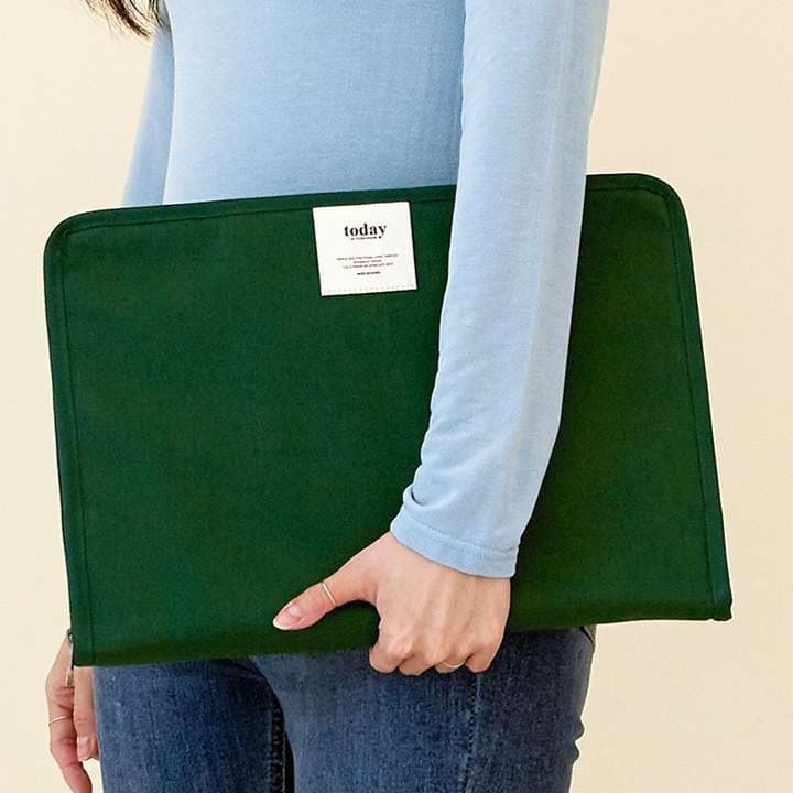 パソコンケース A4トートバッグに入るパソコンケース