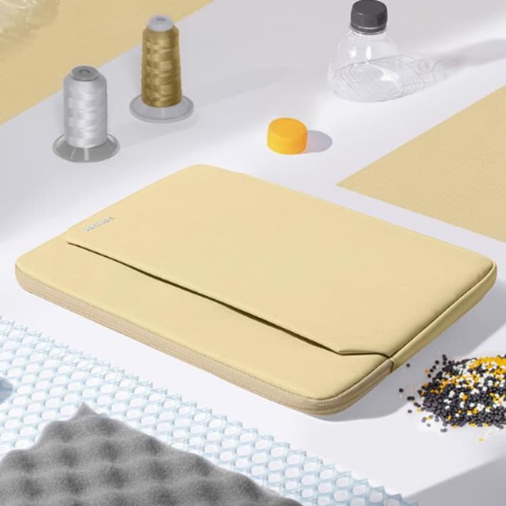 パソコンケース　軽量スリムパソコンケース