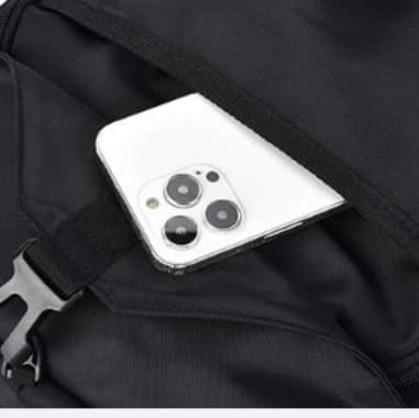 パソコンケース 大容量防水バックパック