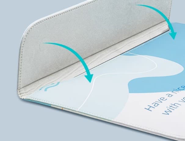 【非表示】パソコンケース 優しいデザインのノートパソコンケース