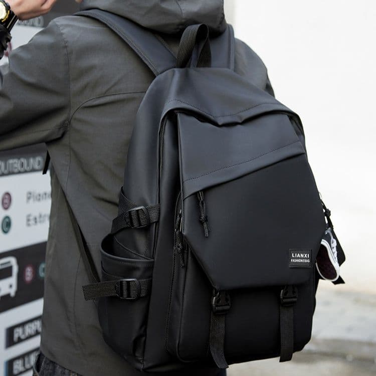 パソコンケース 多機能フラップリュック型パソコンケース