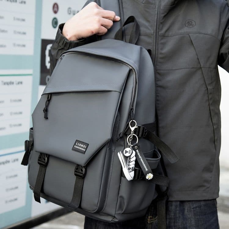 パソコンケース 多機能フラップリュック型パソコンケース