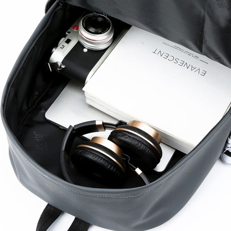 パソコンケース 多機能フラップリュック型パソコンケース