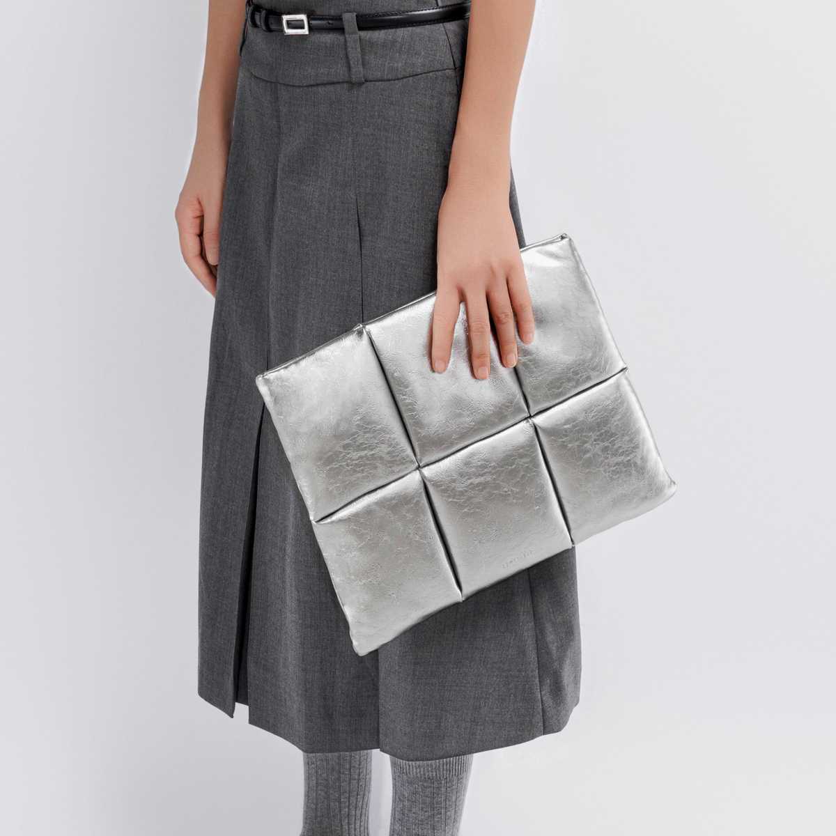 パソコンケース　14インチ～16インチ 幾何学模様クラッチ風スリムパソコンケース 通勤 個性派