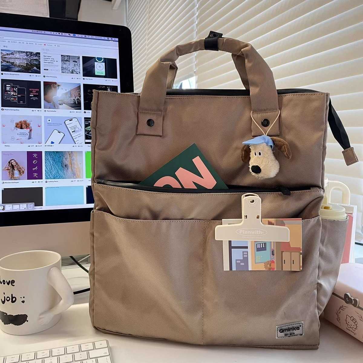 パソコンケース　ママバッグ型パソコンケース