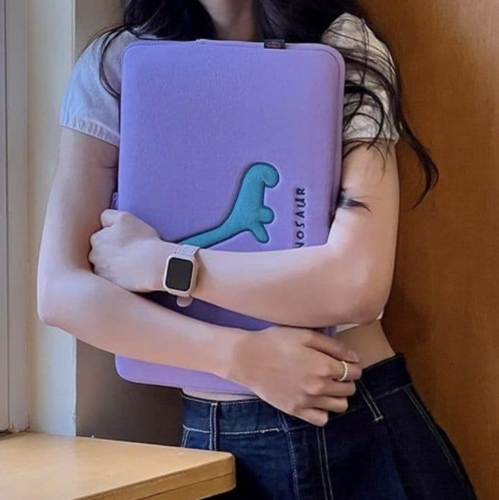 パソコンケース 恐竜刺繍入りふんわりパソコンケース