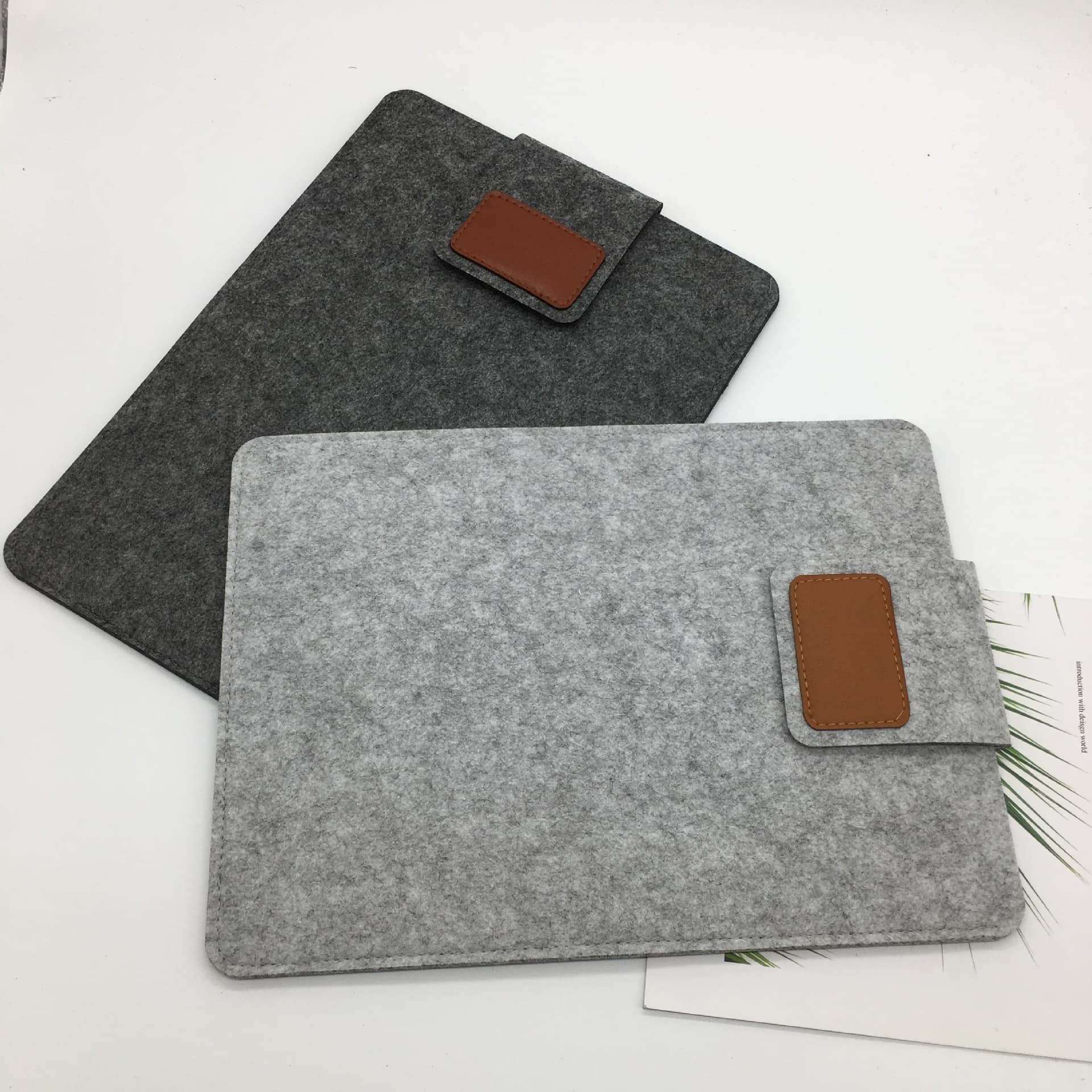 パソコンケース 天然羊毛素材のスリム型ノートパソコン保護ケース