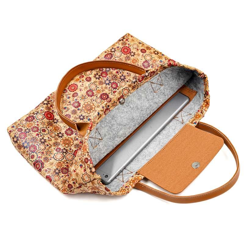 コルクカラーのパソコンケース トートバッグ