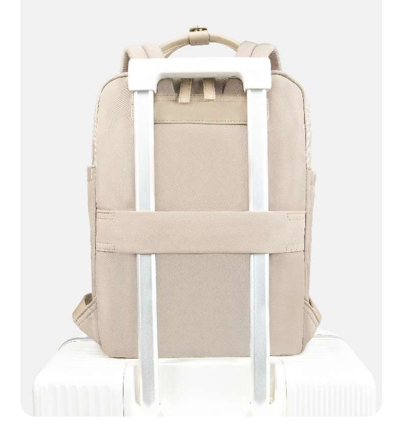 パソコンケース　学生向け多機能リュック型パソコンケース