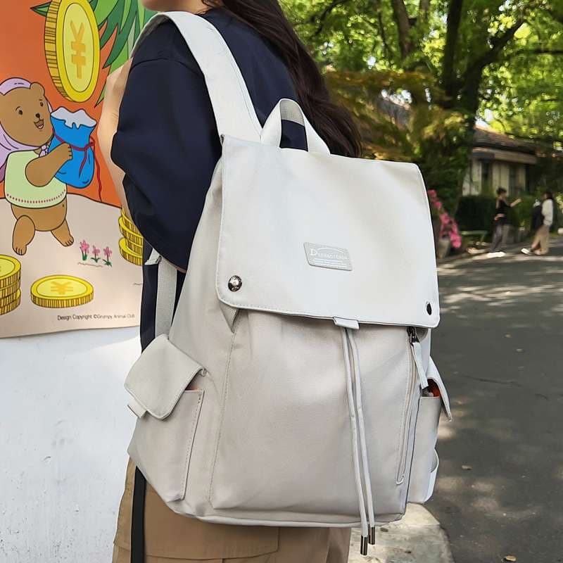 パソコンケース　～16インチ フラップ付き多収納バックパック型パソコンケース 通勤 通学 旅行