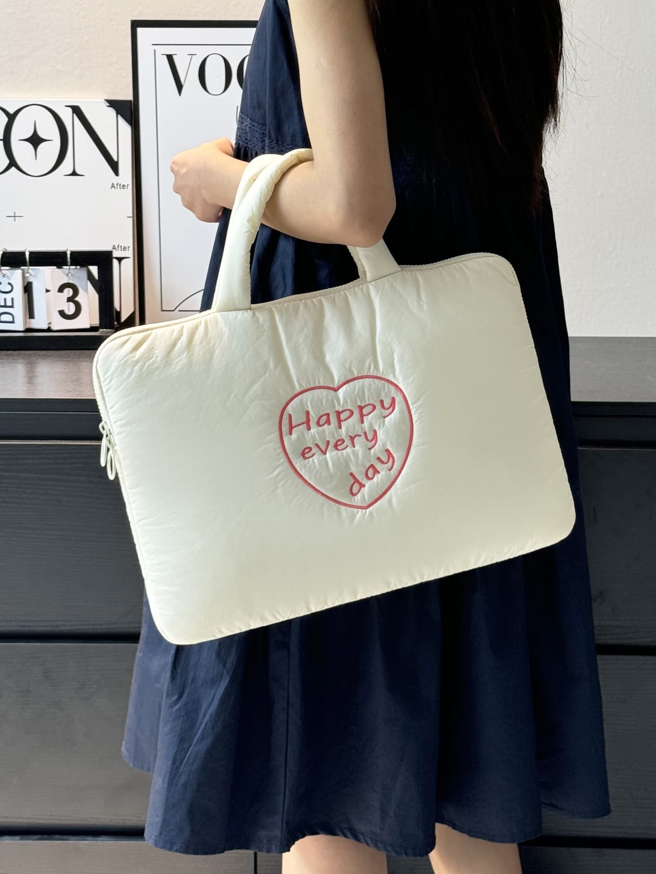 パソコンケース 毎日幸せハート刺繍キルティングパソコンケース