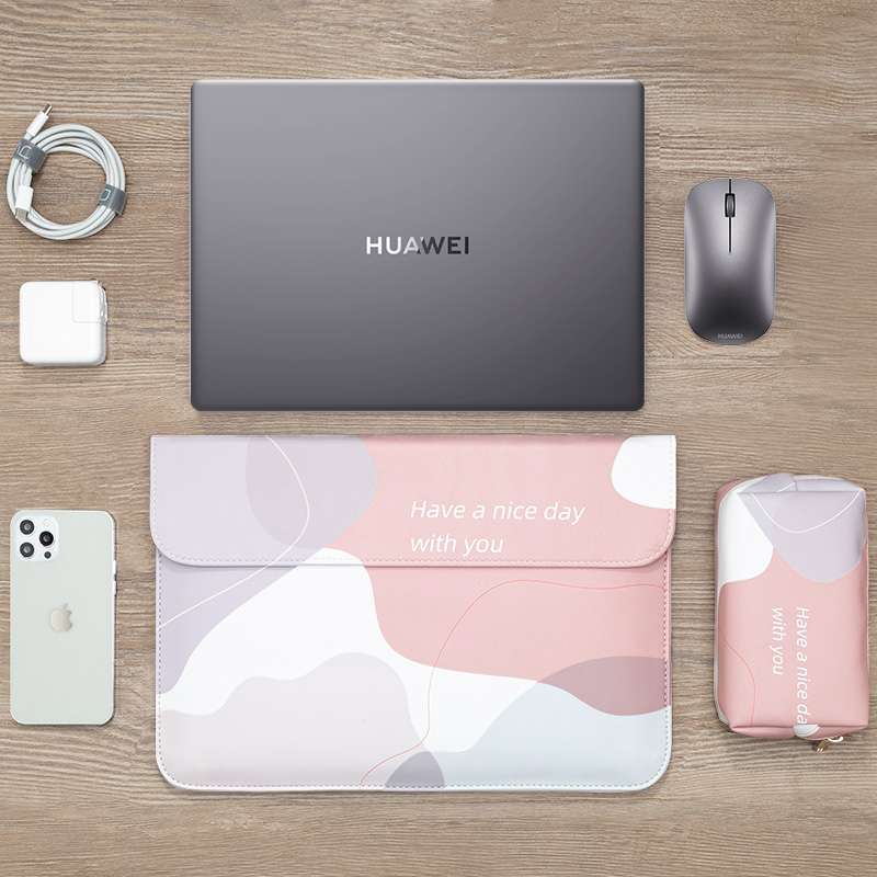 【非表示】パソコンケース 優しいデザインのノートパソコンケース