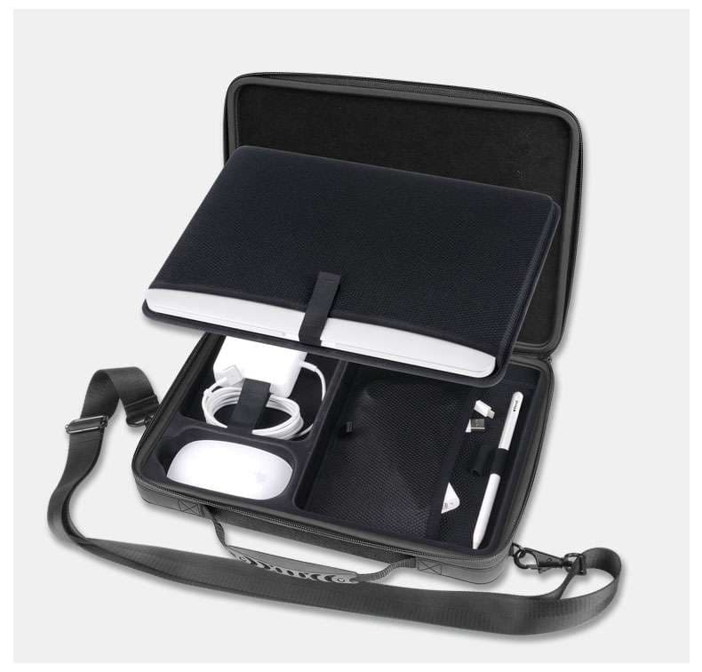 パソコンケース　収納上手な多機能パソコンケース