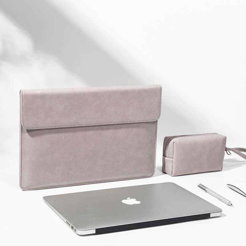 パソコンケース　12インチ～15.6インチ シンプル洗練ポーチ付きパソコンケース ビジネス 通勤 日常使い
