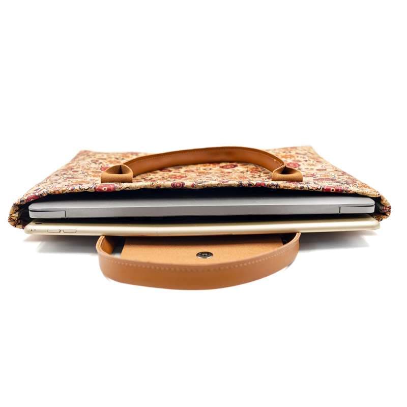 コルクカラーのパソコンケース トートバッグ