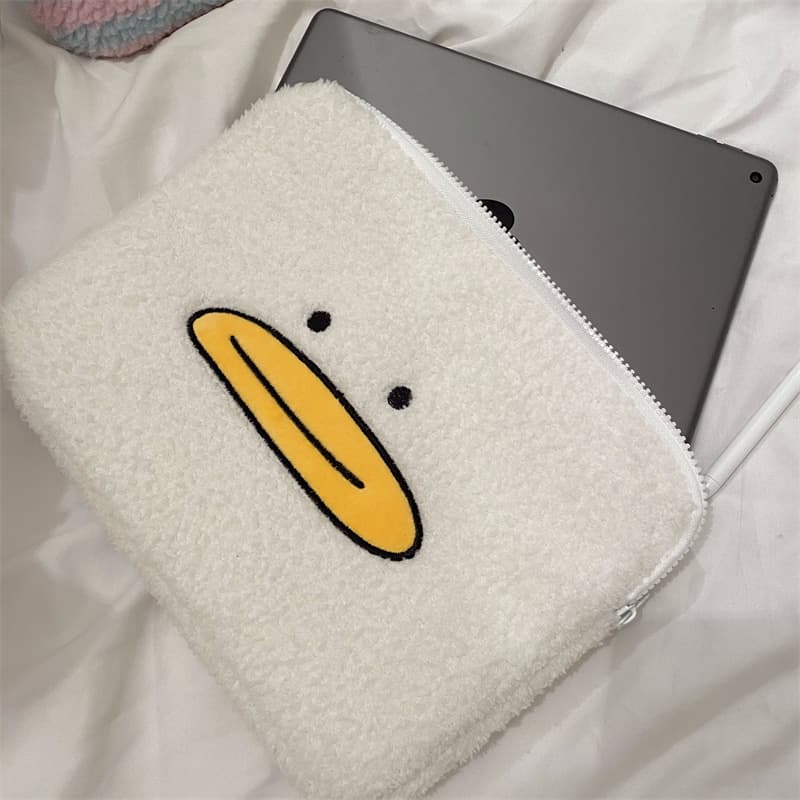 パソコンケース もこもこアヒル顔刺繍パソコンケース