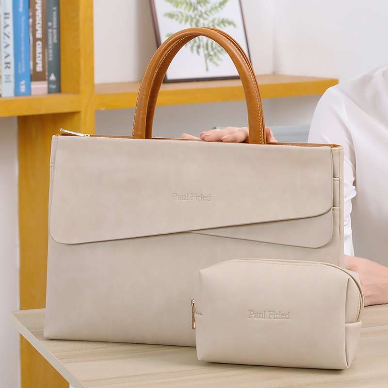 パソコンケース　12インチ～16インチ 上質レザー2WAYポーチ付きパソコンケース ビジネス 通勤 商談