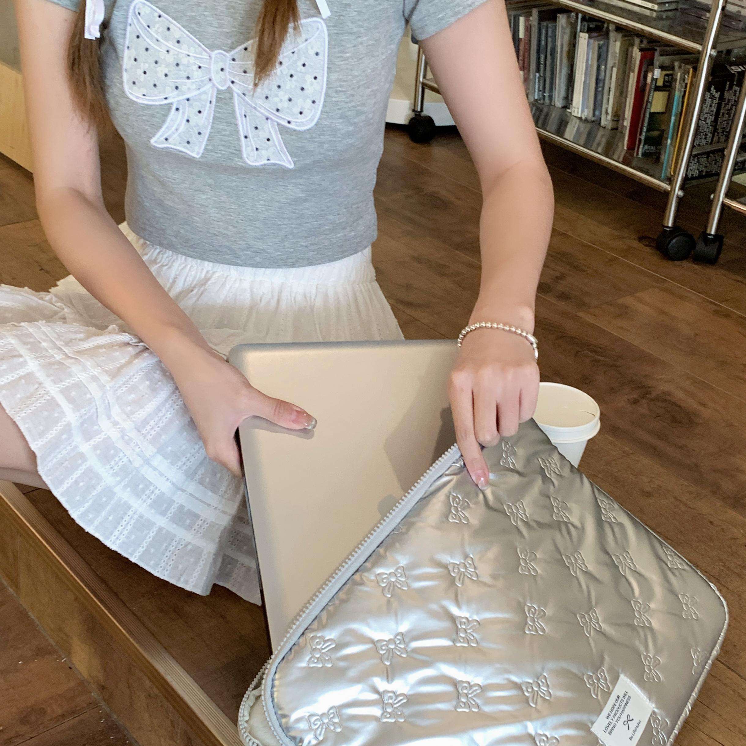 パソコンケース　リボン柄キルティング パソコンケース 13インチ