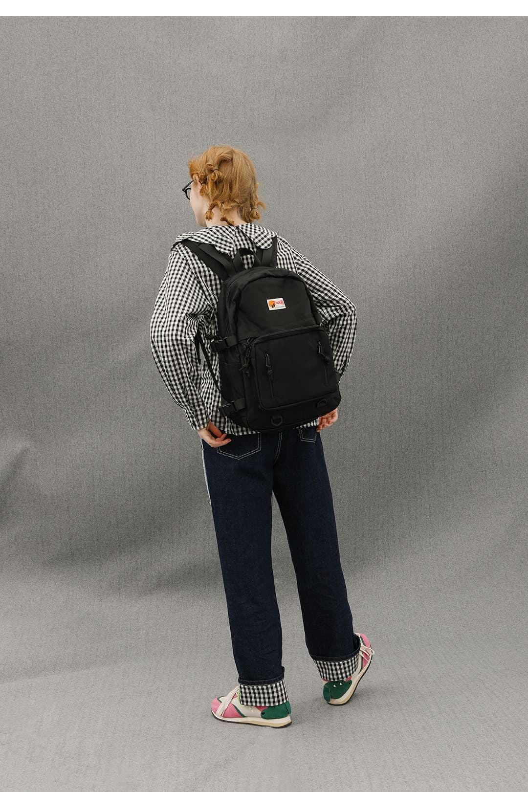 パソコンケース　14インチ～15.6インチ 軽量撥水シンプルリュック型パソコンケース 通勤 通学 カフェ作業