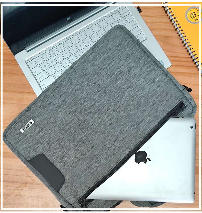 パソコンケース  多機能ビジネスバックパック ノートパソコン14インチ用