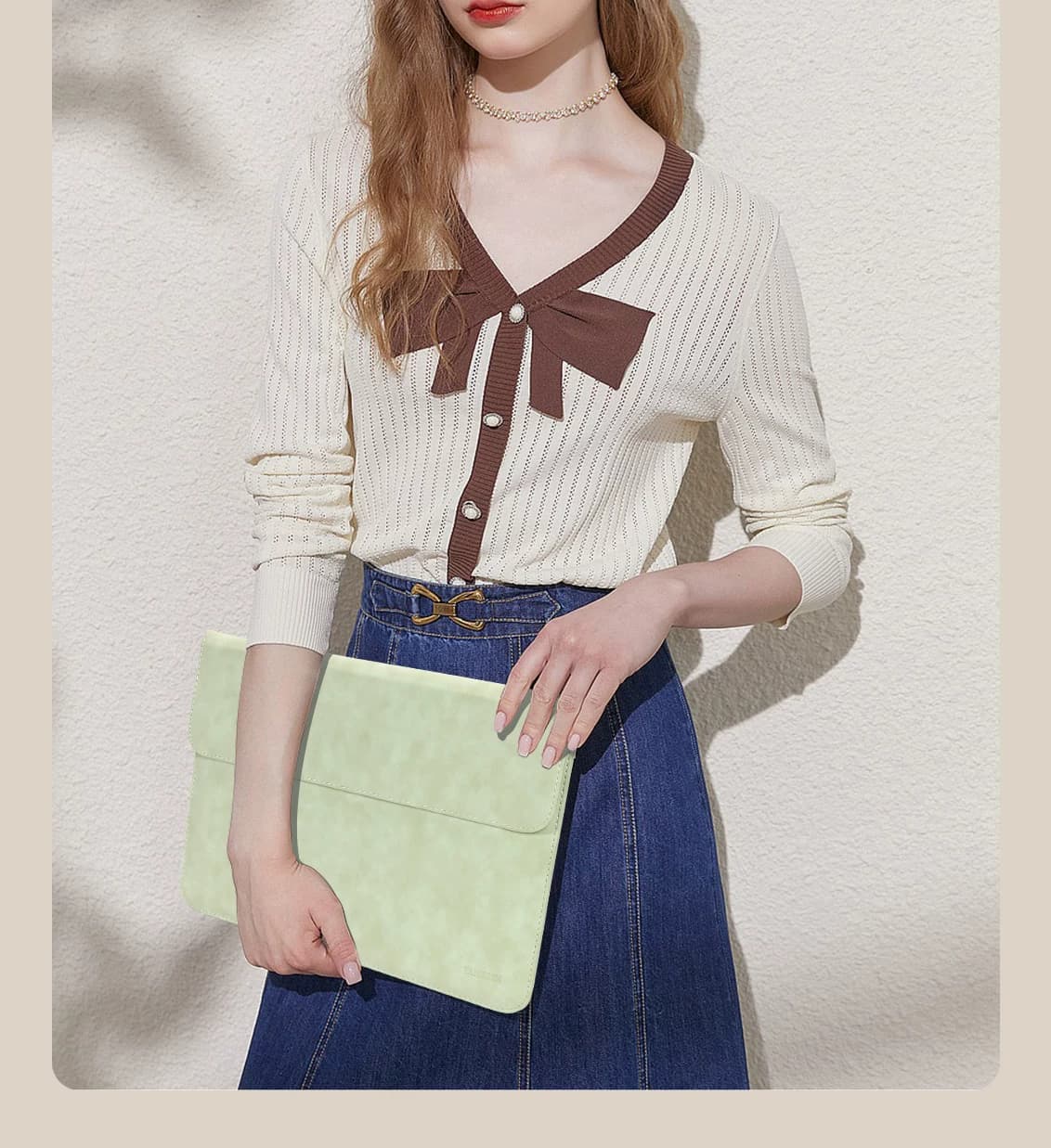 ソコンケース　12インチ～17.3インチ 角度調整スタンド付きポーチ一体型パソコンケース ビジネス カフェ作業 在宅ワーク